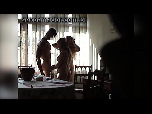 ❤️ Teman seks mengundang pria raksasa dan threesome bersamanya ❌ Video seks pada kami id.hotpornphotos.ru ️❤